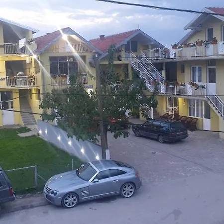 Plavi * Jagodina